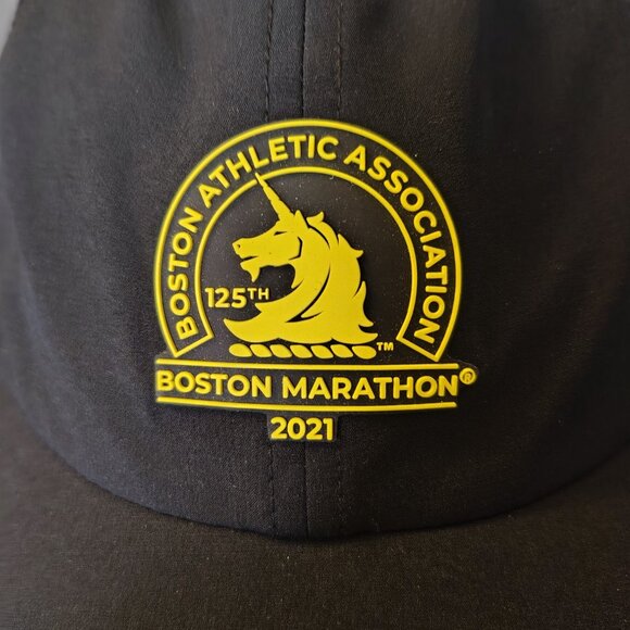 Boston Marathon Adidas Hat Cap Strap Back Black AeroReady Running Jogging - Picture 2 of 11